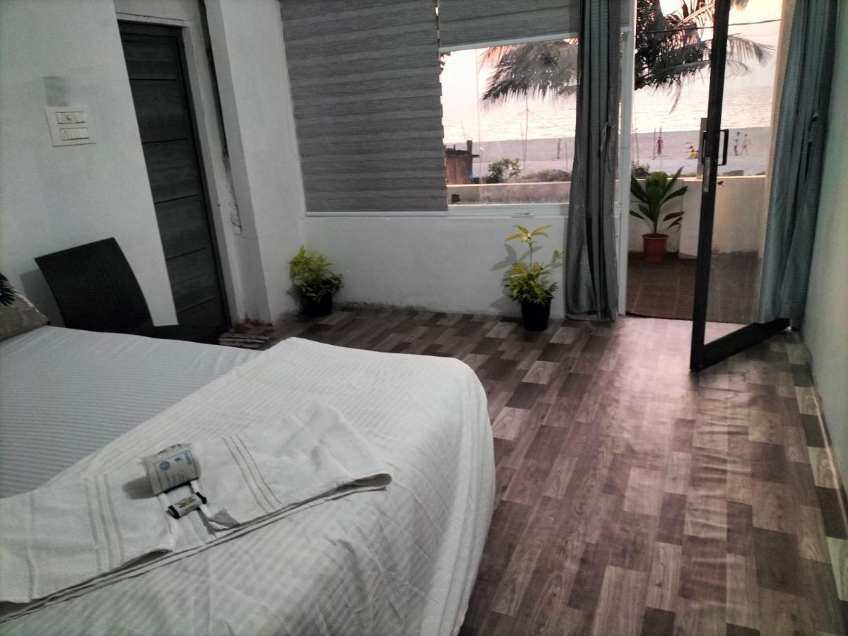Funky Art Beach House Alappuzha Экстерьер фото