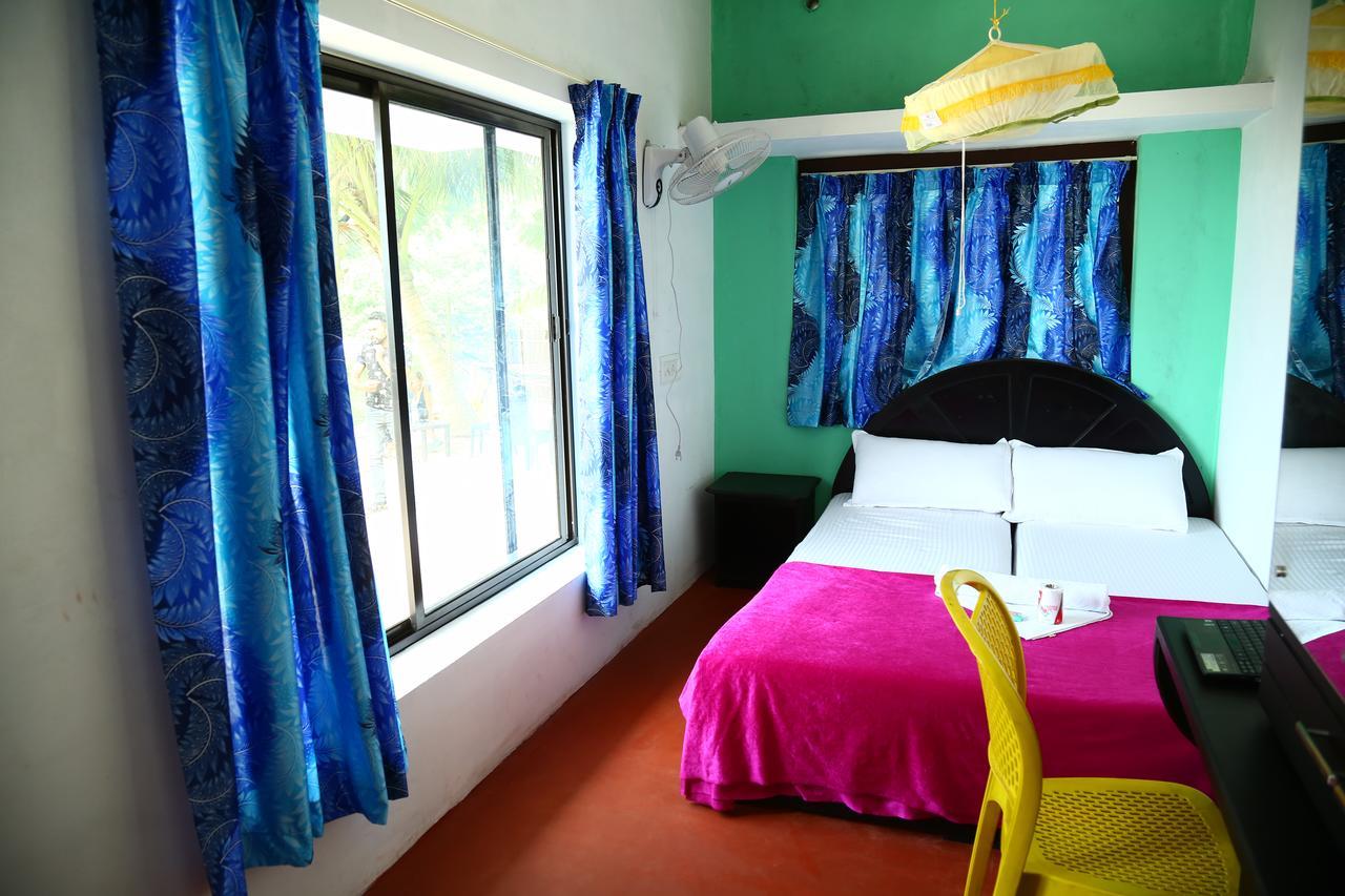 Funky Art Beach House Alappuzha Экстерьер фото
